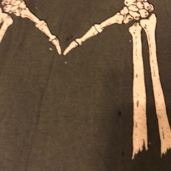 Unif small Skeleton hands heart shape muscle tank - Picture 4 of 7